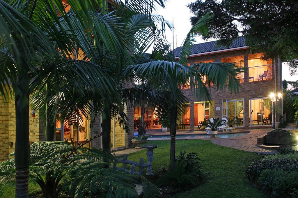 Duneside Guest House Ричардс-Бей Экстерьер фото