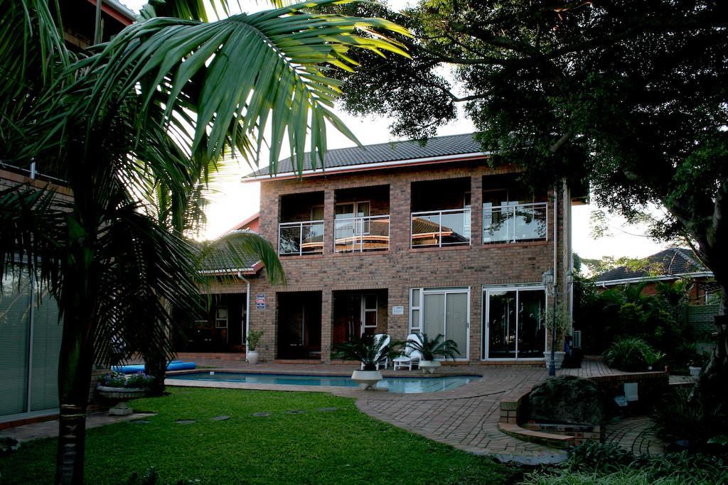 Duneside Guest House Ричардс-Бей Экстерьер фото